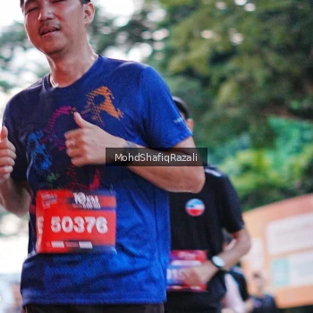 Runner Photo 4067644