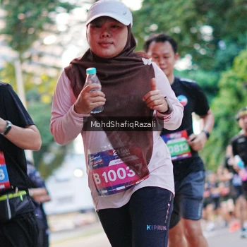 Runner Photo 4067652