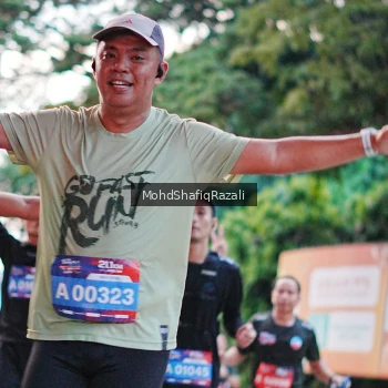 Runner Photo 4067668