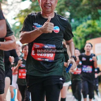 Runner Photo 4067673