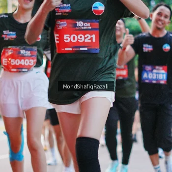 Runner Photo 4067676
