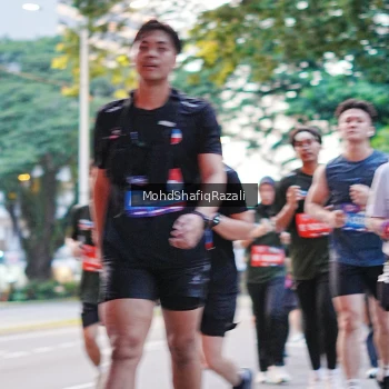 Runner Photo 4067684