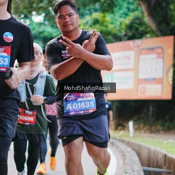Runner Photo 4067702
