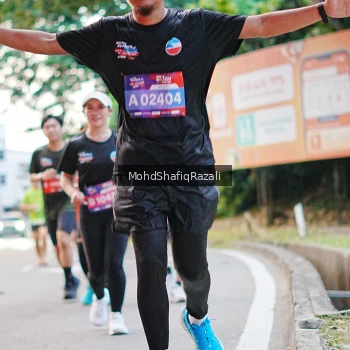 Runner Photo 4067735