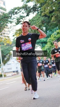 Runner Photo 4067739