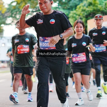 Runner Photo 4067746