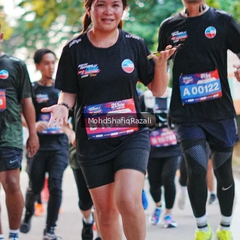 Runner Photo 4067750