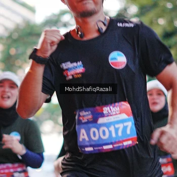Runner Photo 4067756