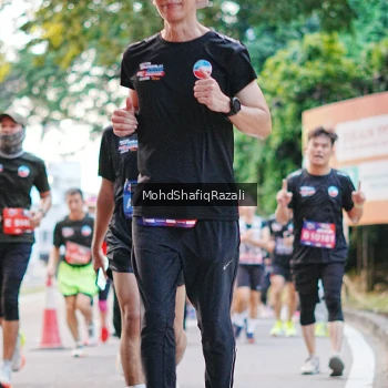 Runner Photo 4067782