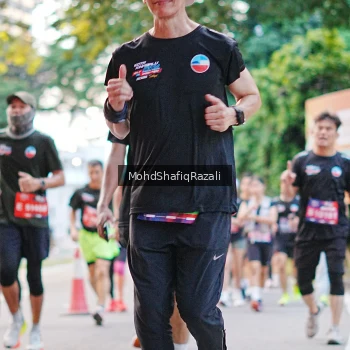 Runner Photo 4067784