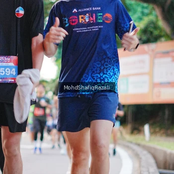 Runner Photo 4067811
