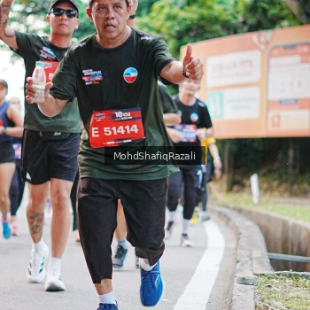 Runner Photo 4067854