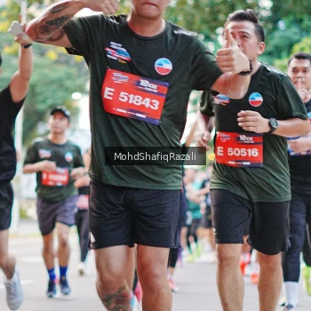 Runner Photo 4067855