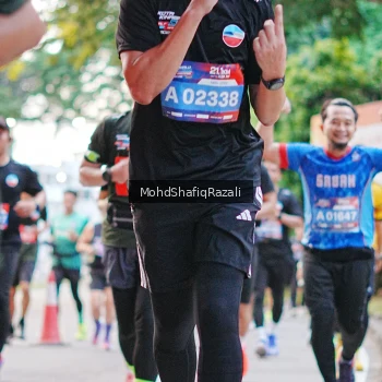 Runner Photo 4067857