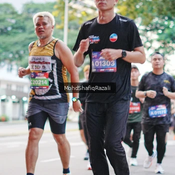 Runner Photo 4067878
