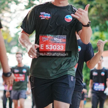 Runner Photo 4067883