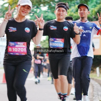Runner Photo 4067913