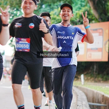 Runner Photo 4067917