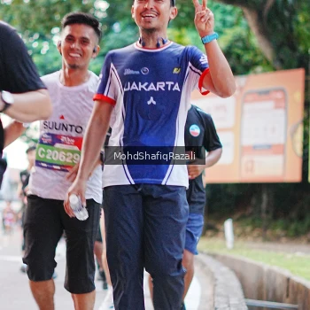 Runner Photo 4067920