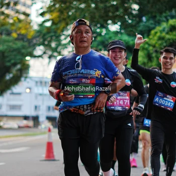 Runner Photo 4067924