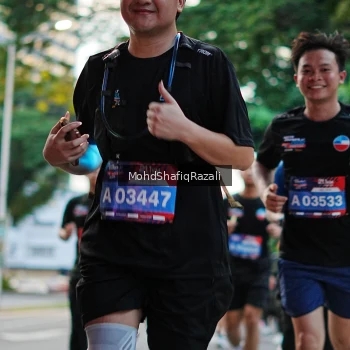 Runner Photo 4068023