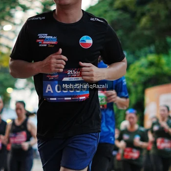 Runner Photo 4068030
