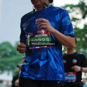 Runner Photo 4068033