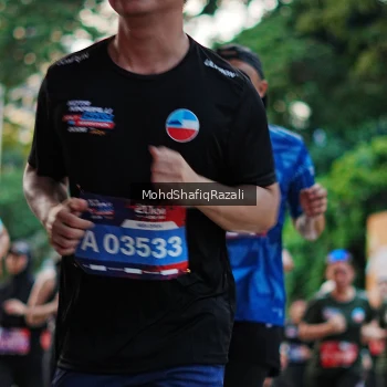Runner Photo 4068035