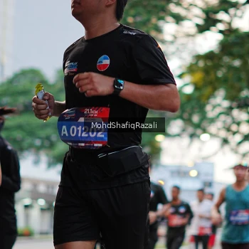 Runner Photo 4068044