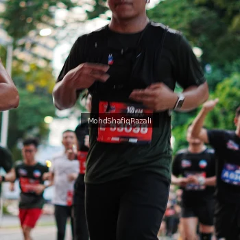 Runner Photo 4068061