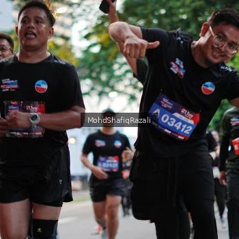Runner Photo 4068074