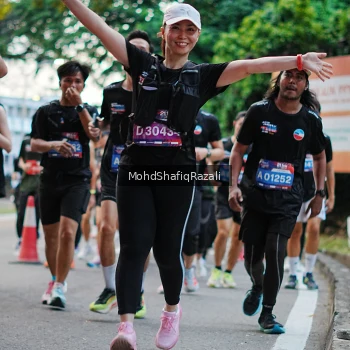 Runner Photo 4068105
