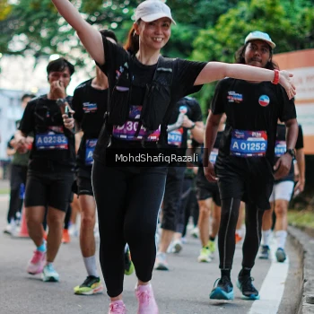 Runner Photo 4068110