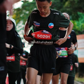 Runner Photo 4068159