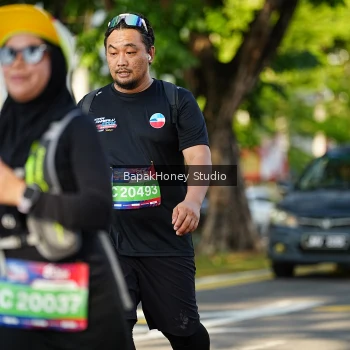 Runner Photo 4068752