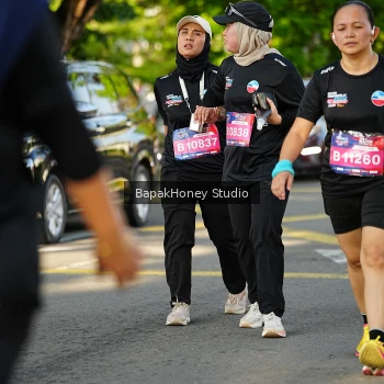 Runner Photo 4068761