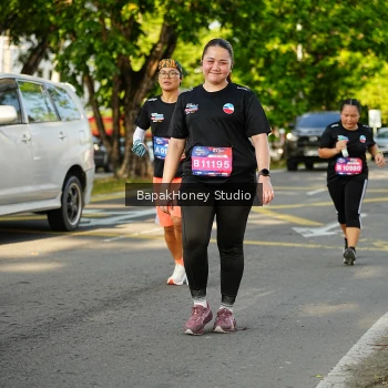 Runner Photo 4068765
