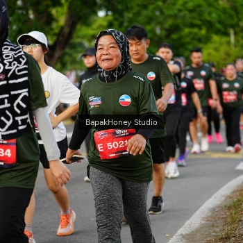 Runner Photo 4068996