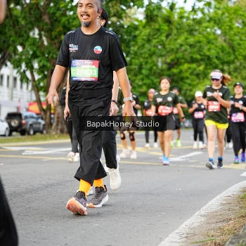 Runner Photo 4069112