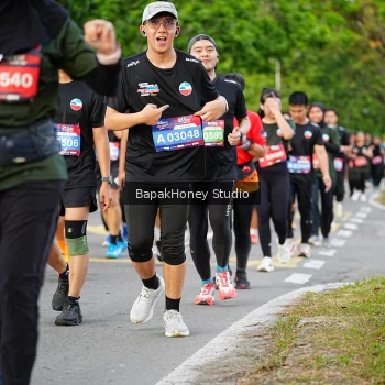 Runner Photo 4069275