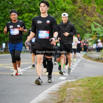 Runner Photo 4069327