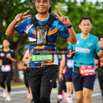 Runner Photo 4069333