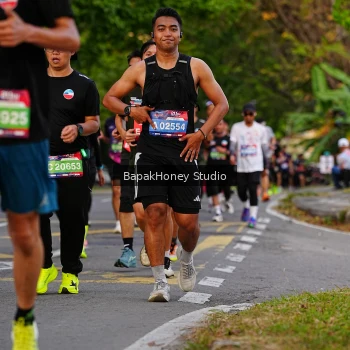Runner Photo 4069593