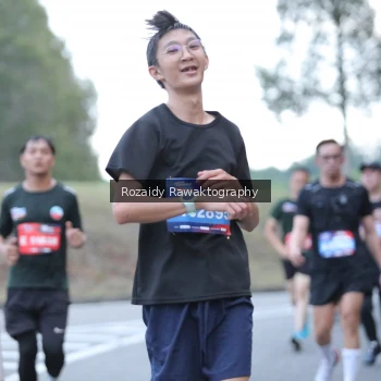 Runner Photo 4069613