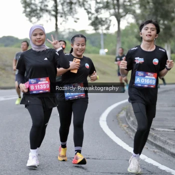 Runner Photo 4069623