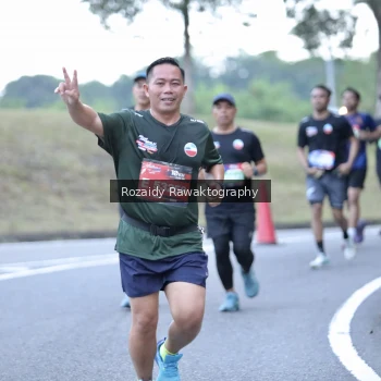 Runner Photo 4069628