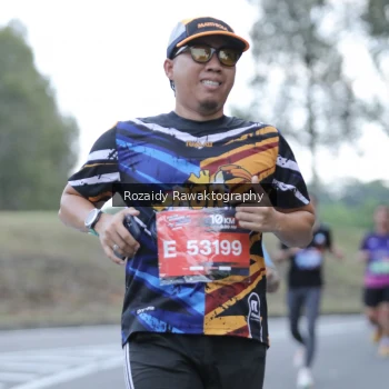 Runner Photo 4069630