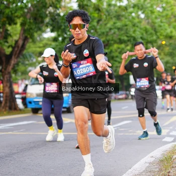 Runner Photo 4069707