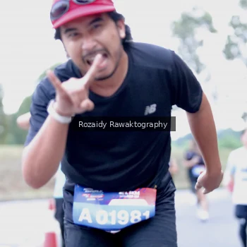 Runner Photo 4069768