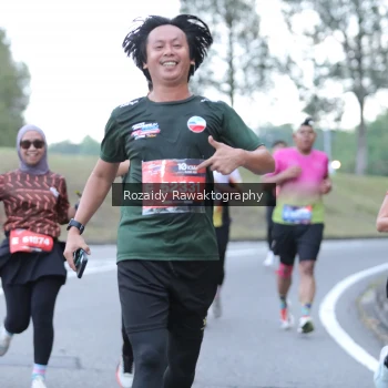 Runner Photo 4069778